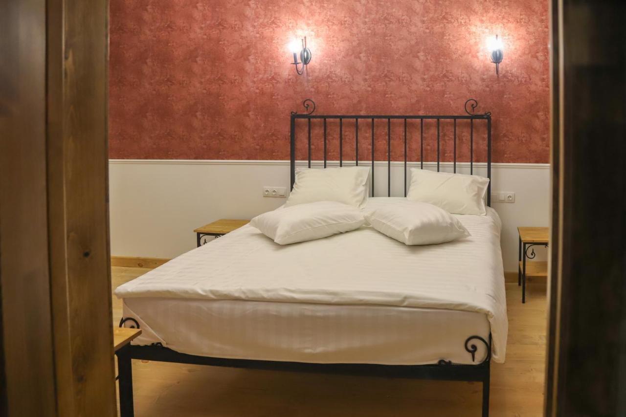 Nur Guest House Gyumri Bagian luar foto