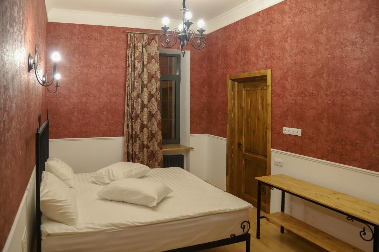 Nur Guest House Gyumri Bagian luar foto