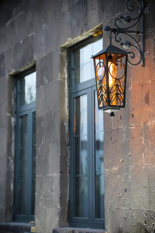 Nur Guest House Gyumri Bagian luar foto