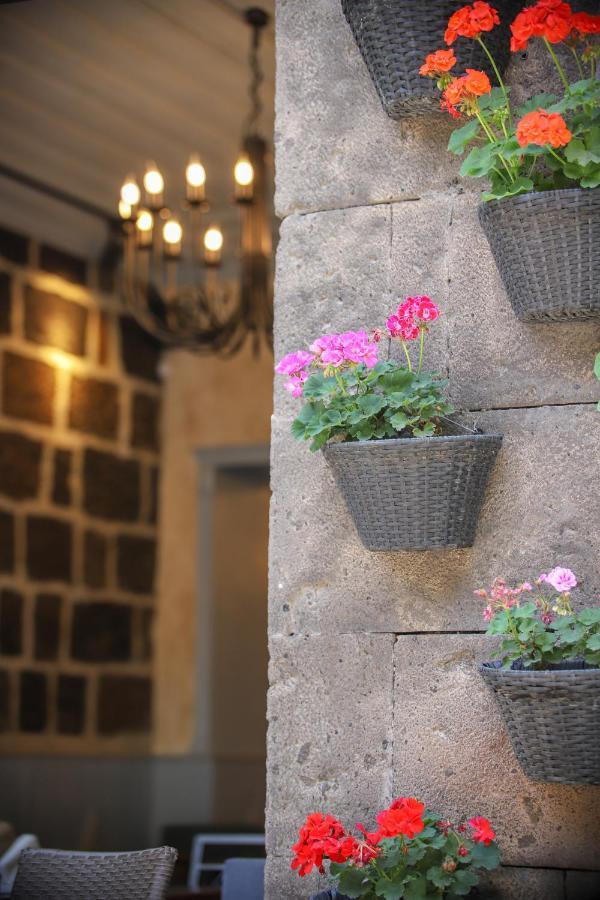 Nur Guest House Gyumri Bagian luar foto