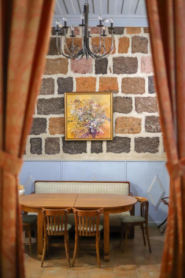 Nur Guest House Gyumri Bagian luar foto